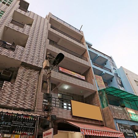 Oyo Triage Home Stay Noida Extérieur photo