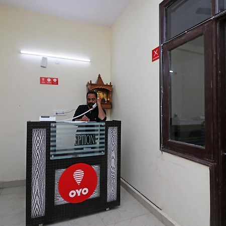 Oyo Triage Home Stay Noida Extérieur photo