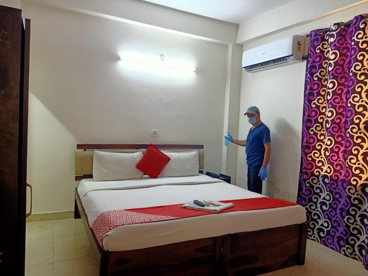 Oyo Triage Home Stay Noida Extérieur photo